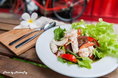 Bite '&' Bike Cafe (ไบท์ แอนด์ ไบค์ คาเฟ่) Bite '&' Bike Cafe (ไบท์ แอนด์ ไบค์ คาเฟ่)