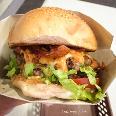 Beast Burger (บีสท์เบอร์เกอร์) Beast Burger (บีสท์เบอร์เกอร์)