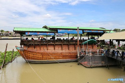 ต้นน้ำริเวอร์วิว บางปะอิน