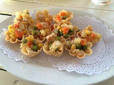 กินลมชมสะพาน