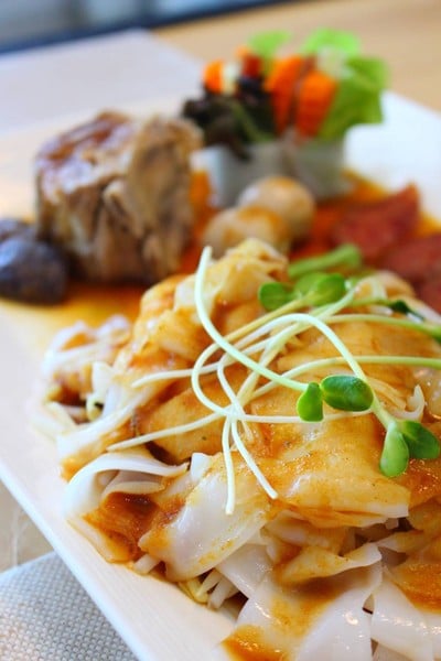 ก๋วยเตี๋ยวน้ำตื้นลุยสวน (95 บาท)