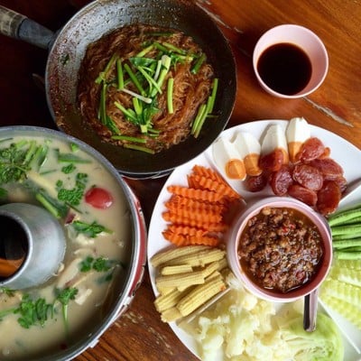 อ.กุ้งเผา ชัยภูมิ (Or Kung Pao - Chaiyaphom) สาขา 2 อ.กุ้งเผา ชัยภูมิ (Or Kung Pao - Chaiyaphom) สาขา 2