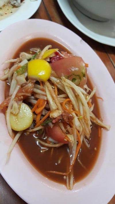 ตำหอยดอง