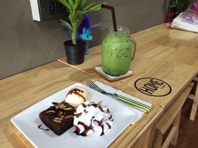 HOME cafe' ประตู 4 มทส.
