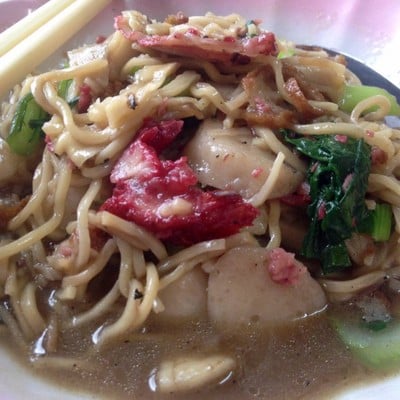 บะหมี่โกล้าน
