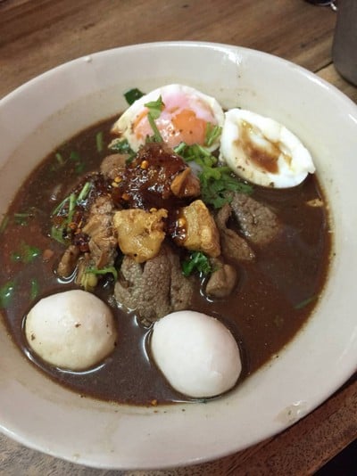 NONAME noodle ข้าวไก่อบซอสเจ้าดัง PSU/มาม่าเกาหลี NoName Noodle 11 ซ.รวงข้าว ต.คอหงส์