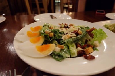 HEAP Cafe' & Restaurant อนุสาวรีย์ชัยฯ