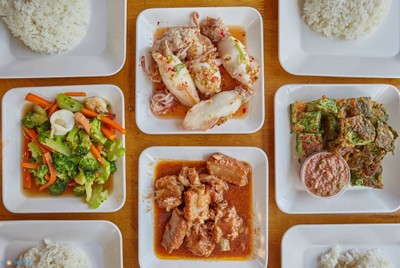 ข้าวแกงอาจารย์ บางแสน