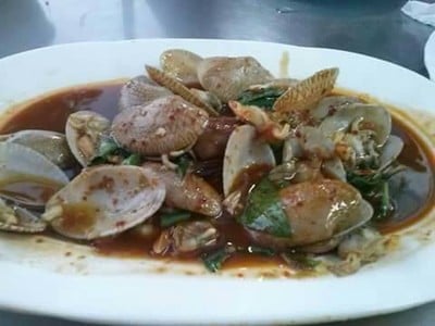 จานนี้รับรองไม่ผิดหวังค่ะ โต๊ะเราสั่งไป3จาน55