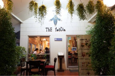 The Foodie by kannicha หมู่บ้านซีเมนต์ไทย
