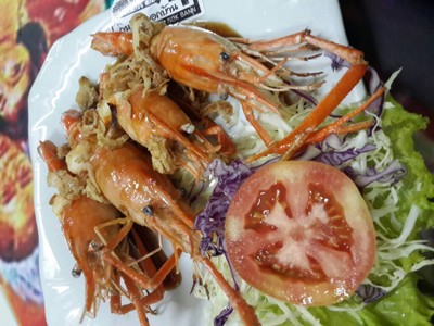 กุ้งทอดซอสมะขาม
