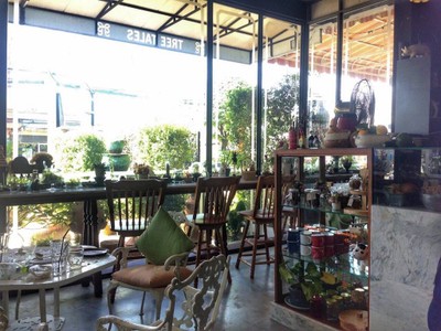 Tree Tales Cafe พัทยา นาเกลือ