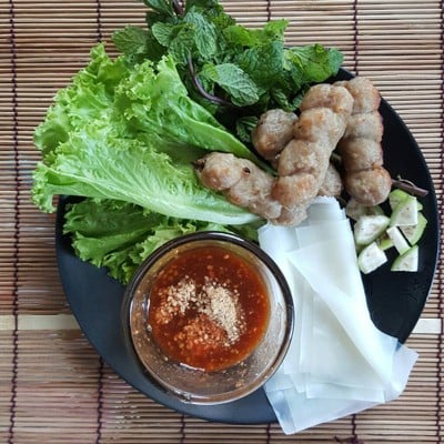 อัมพรแหนมเนือง (Amphon Naem Nueang) อัมพรแหนมเนือง (Amphon Naem Nueang)