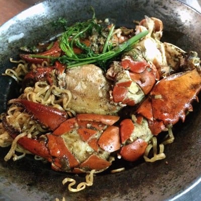 เลิศรส (ใต้ร่มมะเฟือง)