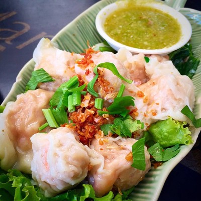 โอว ก๋วยเตี๋ยวพริกสด ซ.มัยลาภ(ย้ายจาก สุคนธสวัสดิ์)