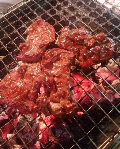 หมูย่าง OMG