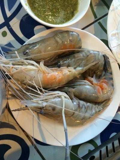 ขนมจีน - ลักจุ่ม มุมตึก