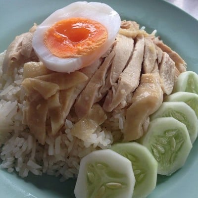 ป้าสุข้าวมันไก่