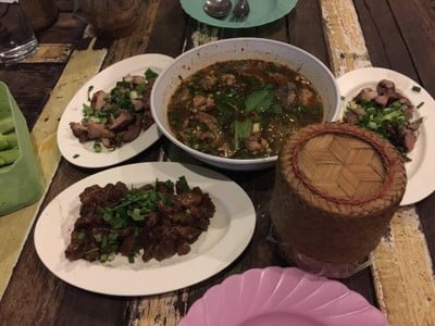 โจ๋นแซบ ลาบก้อย สาขาหลังมอ