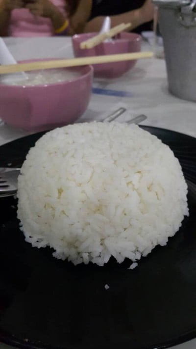 ข้าวสวยเต็มจาน