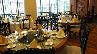 Loong Foong สวิสโฮเต็ล กรุงเทพฯ รัชดา