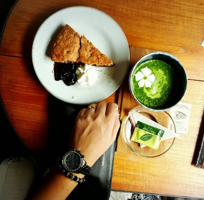 (un) FASHION Cafe & Dining