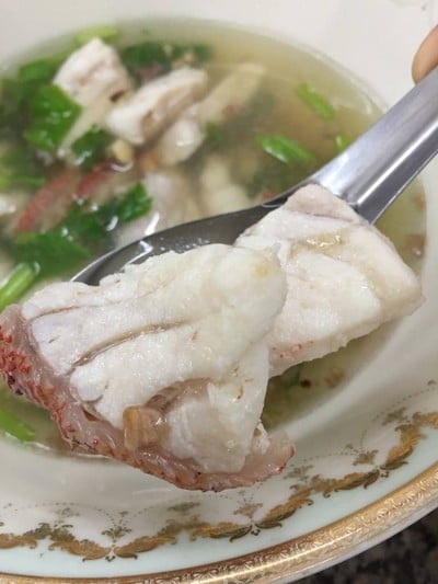 ข้าวต้มปลากิมโป้ (เฮียฮ้อ) เจริญกรุง เจริญกรุง