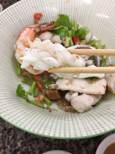 ข้าวต้มปลา (กิมโป้) (ข้าวต้มปลาเฮียฮ้อ ปากตรอกจันทน์ (กิมโป้)) ข้าวต้มปลา (กิมโป้) (ข้าวต้มปลาเฮียฮ้อ ปากตรอกจันทน์ (กิมโป้))