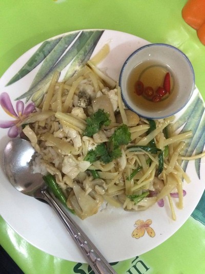 ข้าวหน้าไก่
