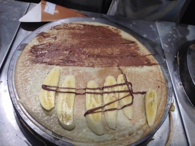 เครปจีเอเต้ Central Westgate