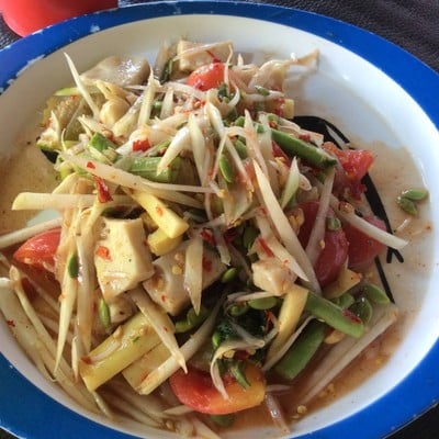 ครกเดียวละเมอ บ้านตลาด