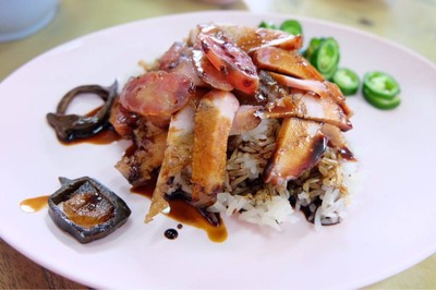 ห้องอาหารพูนเลิศ เหลาะงาทิ้น(เจ้าเก่า) (Poon Lert Restaurant) ห้าแยกพลับพลาไชย ห้องอาหารพูนเลิศ เหลาะงาทิ้น(เจ้าเก่า) (Poon Lert Restaurant) ห้าแยกพลับพลาไชย