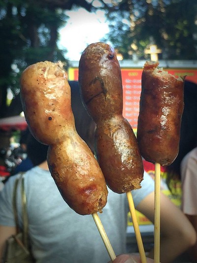 ไส้กรอกคุณยายเชียงใหม่ สันผีเสื้อ