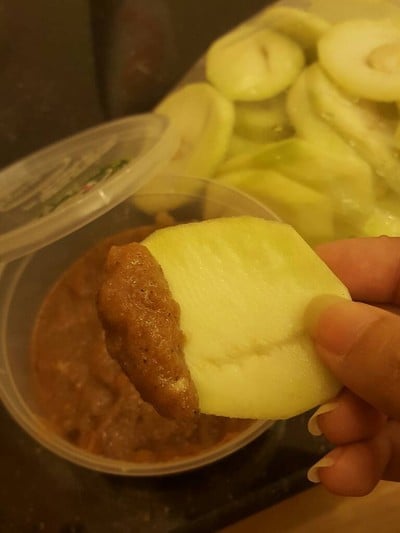 สาลี่ กะปิสูตรโบราณ ตลาดโต้รุ่งหัวหิน