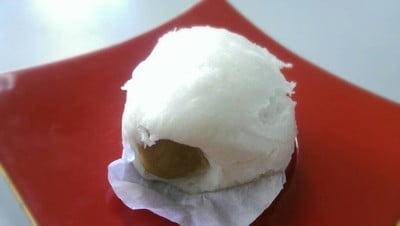 ซาลาเปาใส้กรอกชีส