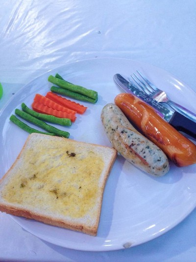 สเต็กลุงหนวด (Steak Lung Nhuad) แพร่ สเต็กลุงหนวด (Steak Lung Nhuad) แพร่