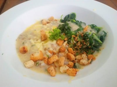 ผักขม+หอยลายอบครีมชีส 160.-