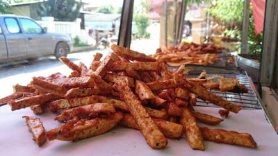 เผือกทอด