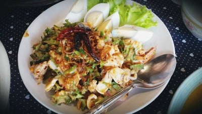 ร้านอาหารต้นคูน