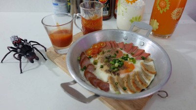 ไข่กระทะทรงเครื่องที่เครื่องอย่างเยอะอ่า