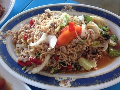 มิสเตอร์แซ่บ หลังแหลมทอง