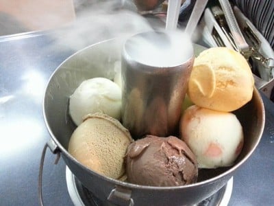 ไอติมหม้อไฟยศเส ซอยยศเส