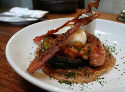 wwa cafe x chooseless Ekamai 21