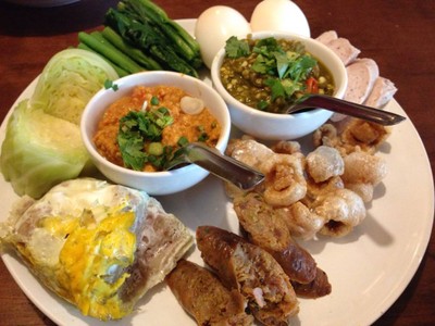 ต๋อง เต็ม โต๊ะ (Tong Tem Toh) The Paseo ต๋อง เต็ม โต๊ะ (Tong Tem Toh) The Paseo