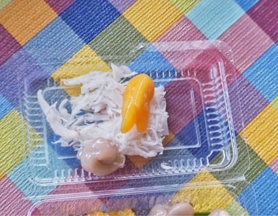 คลุกกับมะพร้าว ที่นึ่งเสร็จแล้ว ค้างคืนได้ไม่เสีย 