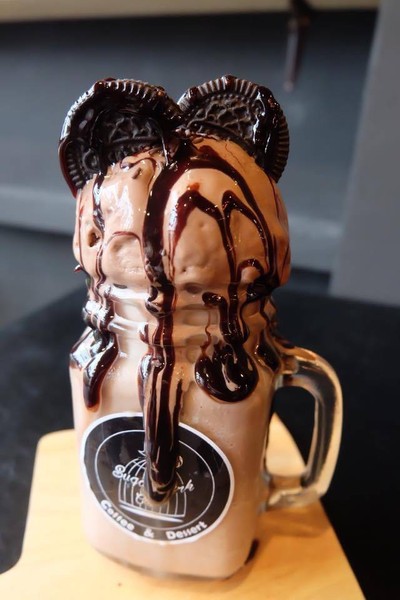 Sugar Dark Cafe'