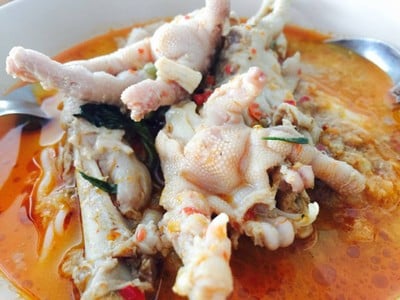 ขนมจีนแม่พลอย