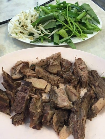 ก๋วยเตี๋ยวเนื้อรามอินทรา (Ram Indra Beef Nooddle) ก๋วยเตี๋ยวเนื้อรามอินทรา (Ram Indra Beef Nooddle)