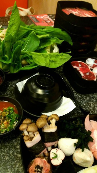 อาหาร หรือ เครื่องดื่ม