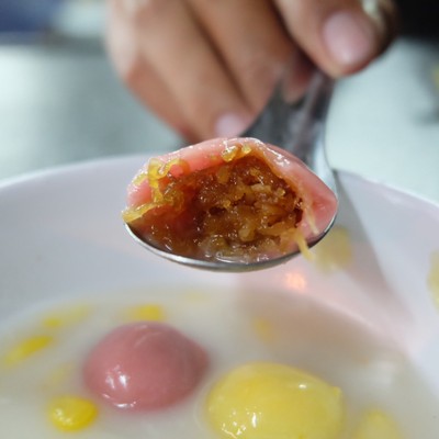 บัวลอยกำแพงดิน กำแพงดิน